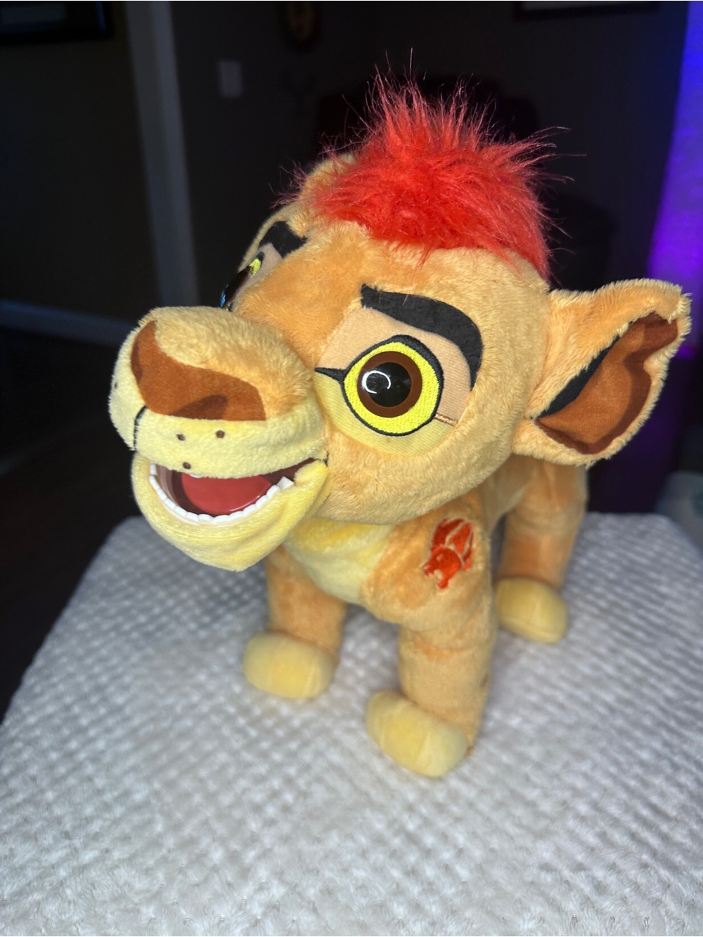 Disney "Leap 'N Roar" Kion Feature Plush (by Just Play)